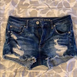 American Eagle Hi-Rise Shortie Denim Shorts